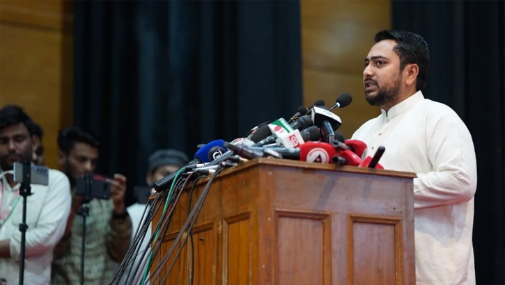 রাজপথে লড়াইয়ের হুঁশিয়ারি নাহিদ ইসলামের